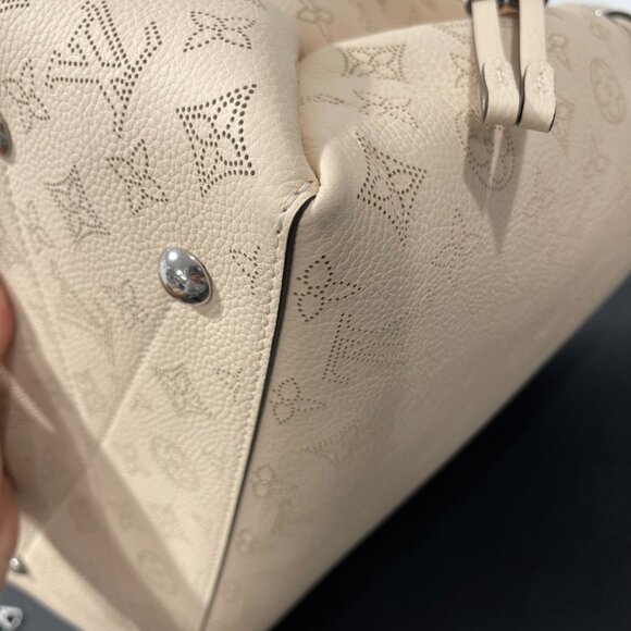 Louis Vuitton Monogram Mahina Bella Tote (JB1294) - Picture 6 of 14